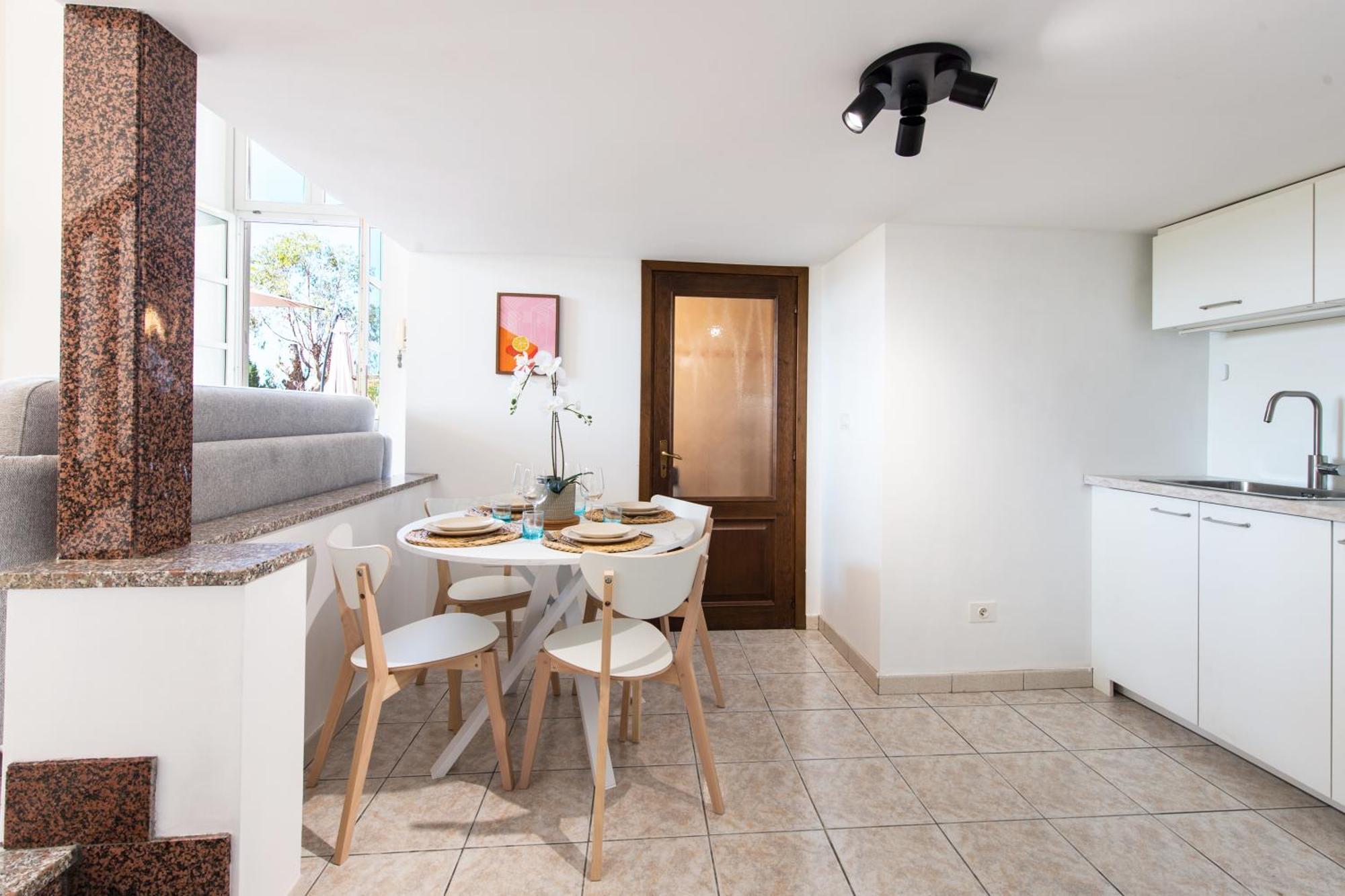 Oliviers -Agreable 2 Pieces Dans Maison Bourgeoise Menton Luaran gambar