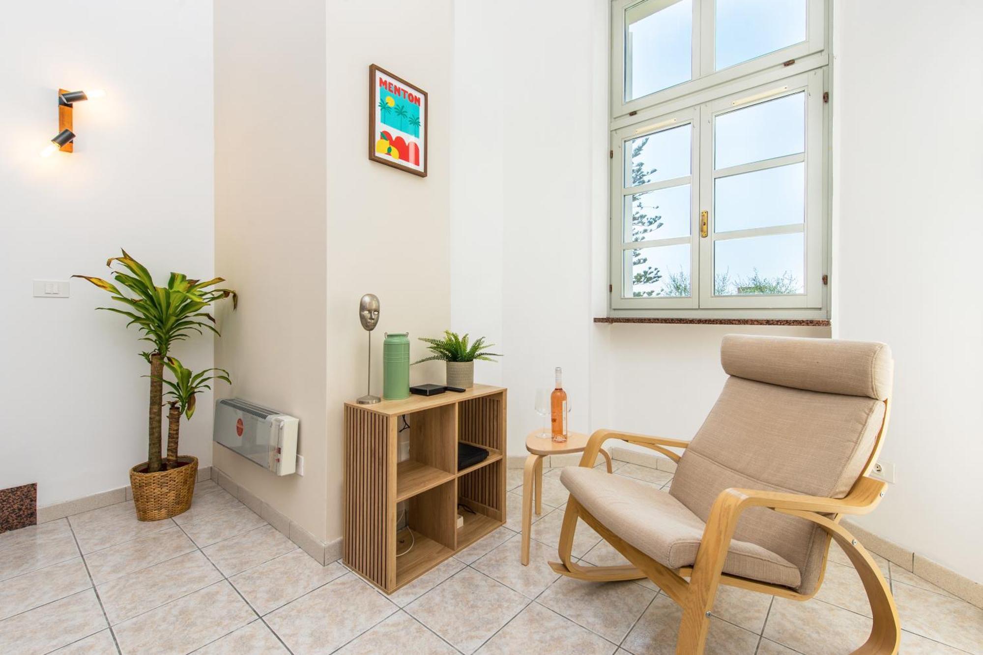 Oliviers -Agreable 2 Pieces Dans Maison Bourgeoise Menton Luaran gambar